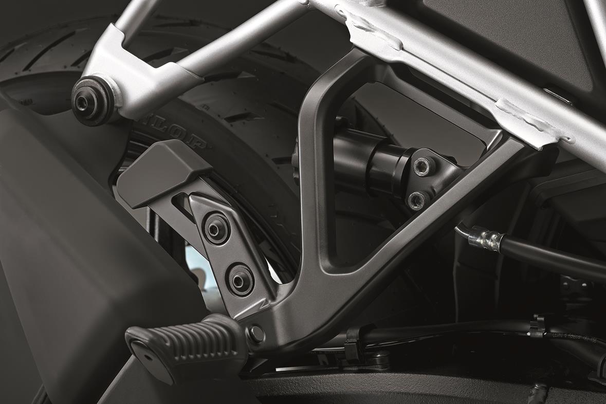 SIDE CASE LOWER BRACKET DL800