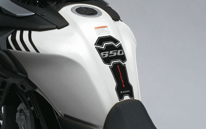 TANKPAD RED/BLK V-STROM 650