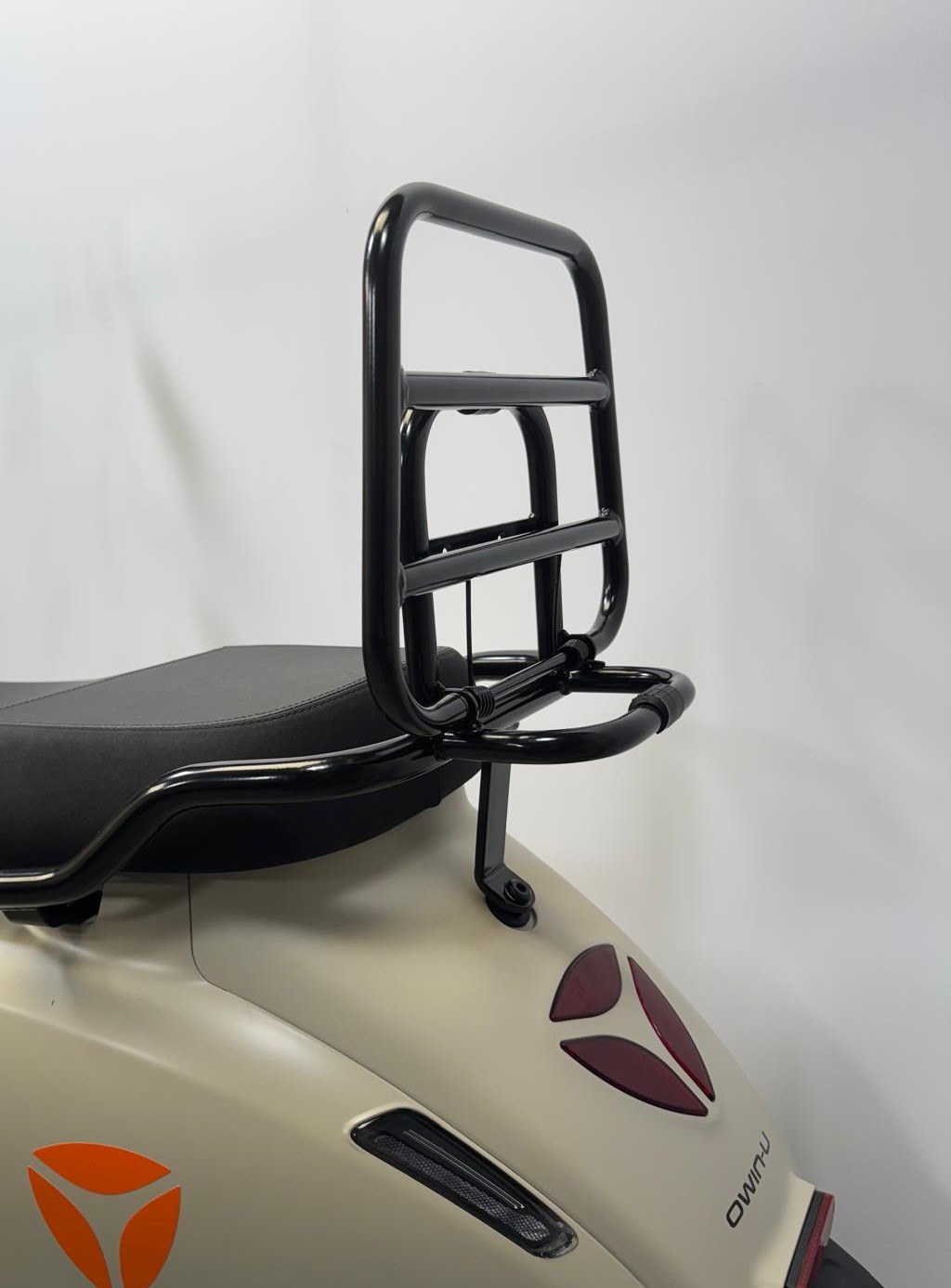 KLAPDRAGER YADEA OWIN GLANS ZWART